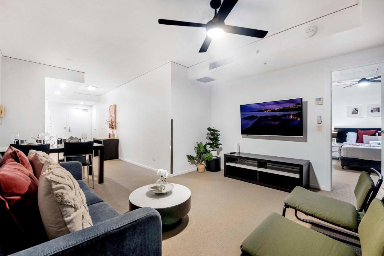 Sierra Grand Broadbeach - Self Contained & Privately Managed Apartments Gold Coast Esterno foto