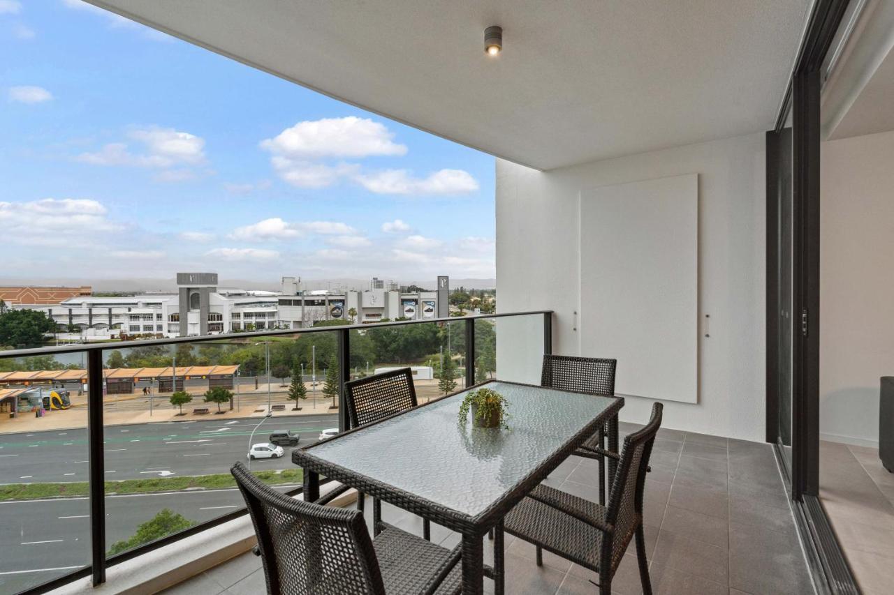 Sierra Grand Broadbeach - Self Contained & Privately Managed Apartments Gold Coast Esterno foto
