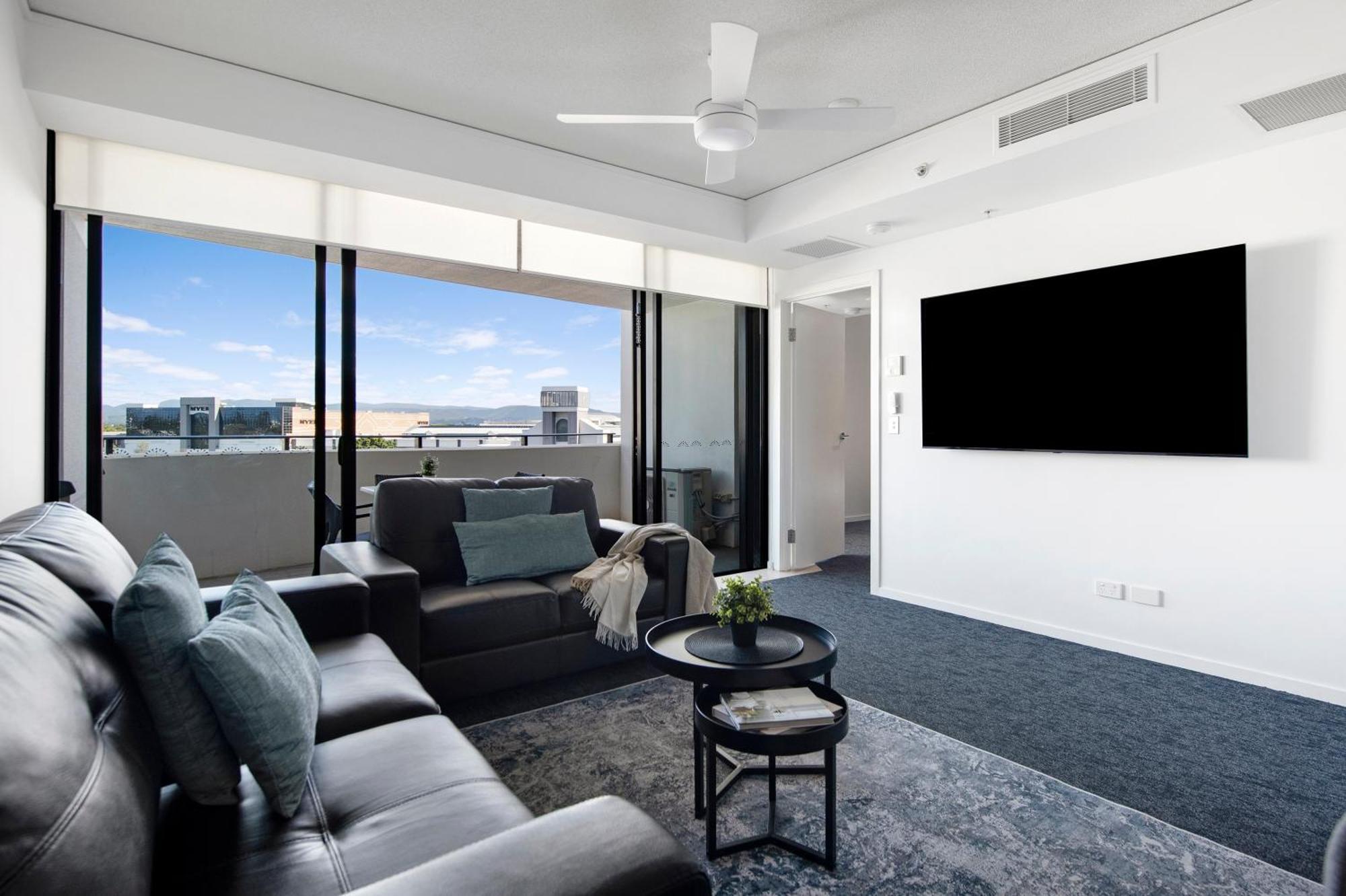 Sierra Grand Broadbeach - Self Contained & Privately Managed Apartments Gold Coast Esterno foto